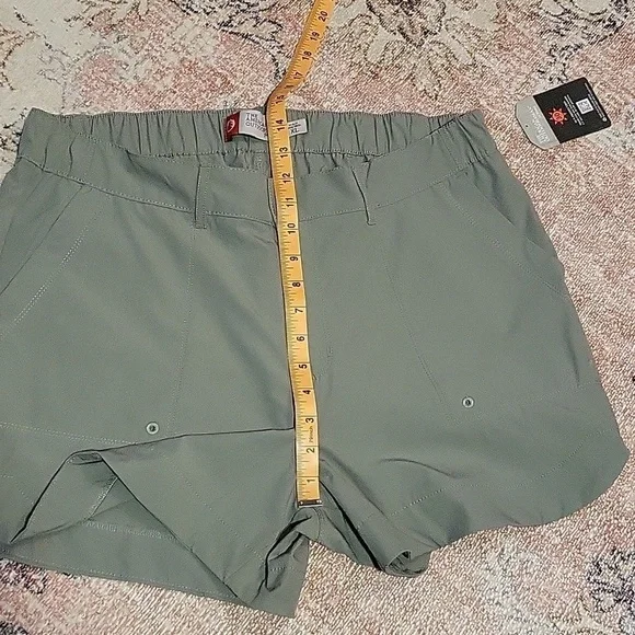 The American Outdoors for Women Green Elastic Waist SPF 30 Shorts Hiking Size XL - Picture 12 of 13